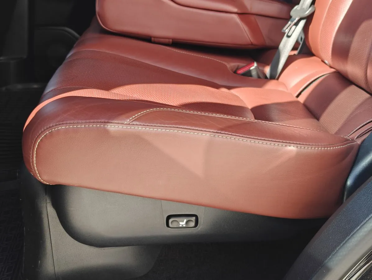 Lexus LX 450d