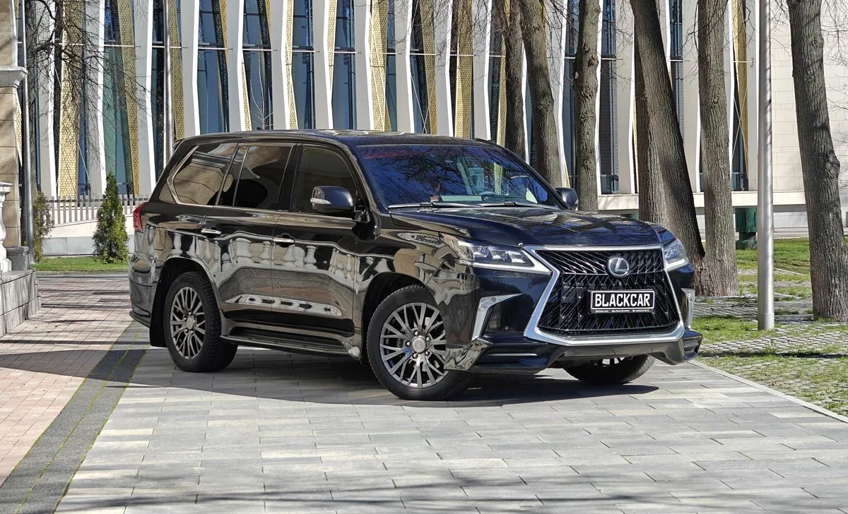 Lexus LX 450d