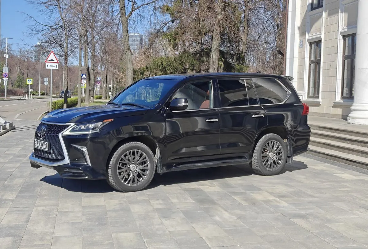 Lexus LX 450d