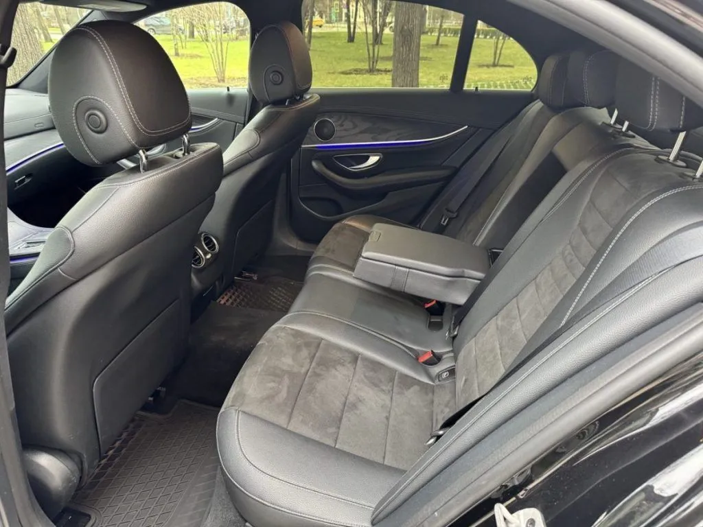 Mercedes-Benz E220d Sport