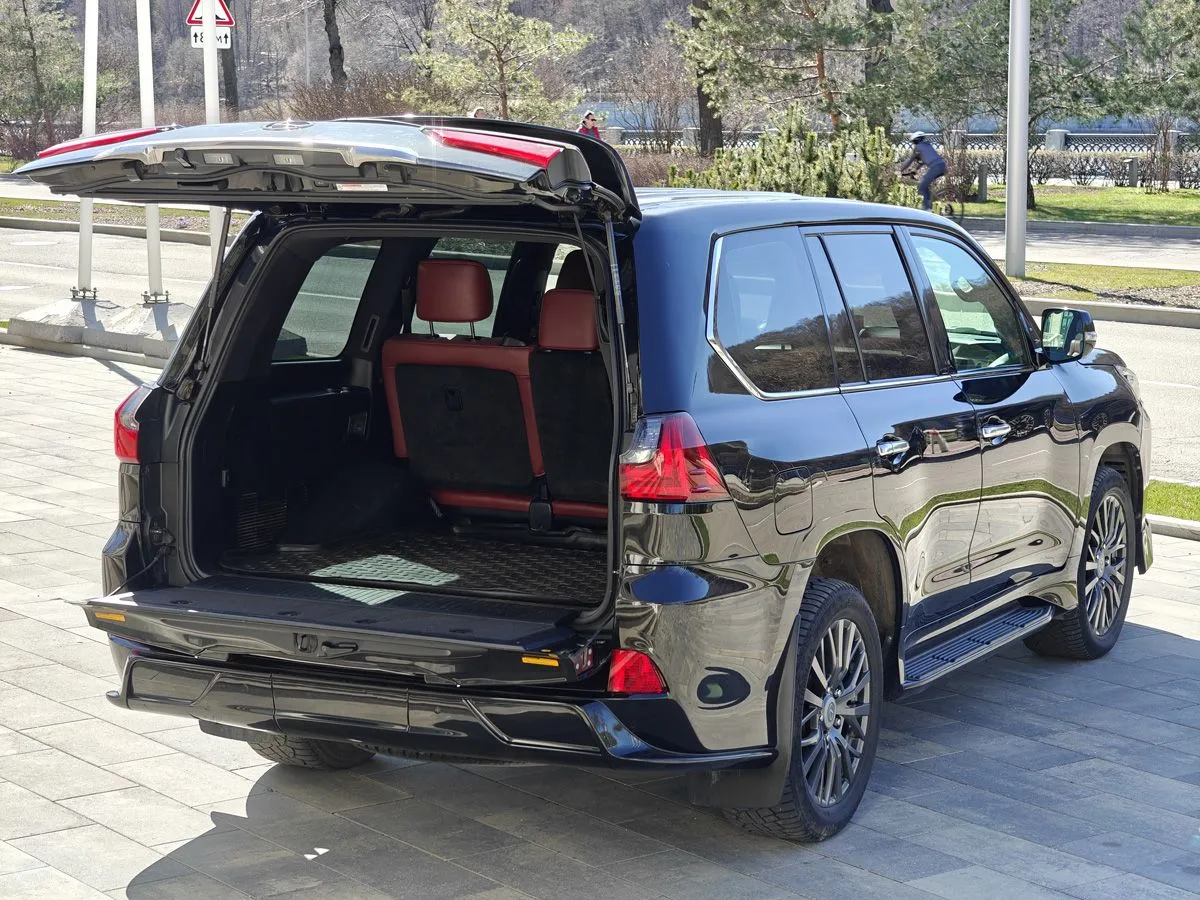 Lexus LX 450d