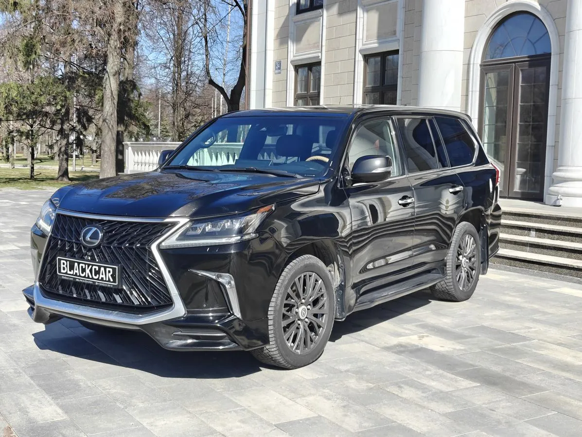 Lexus LX 450d