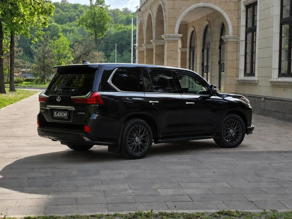 Lexus LX 450d