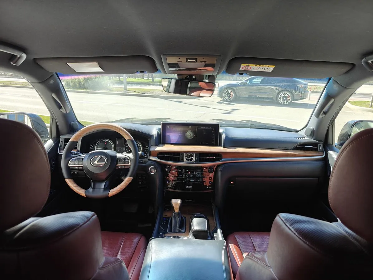 Lexus LX 450d