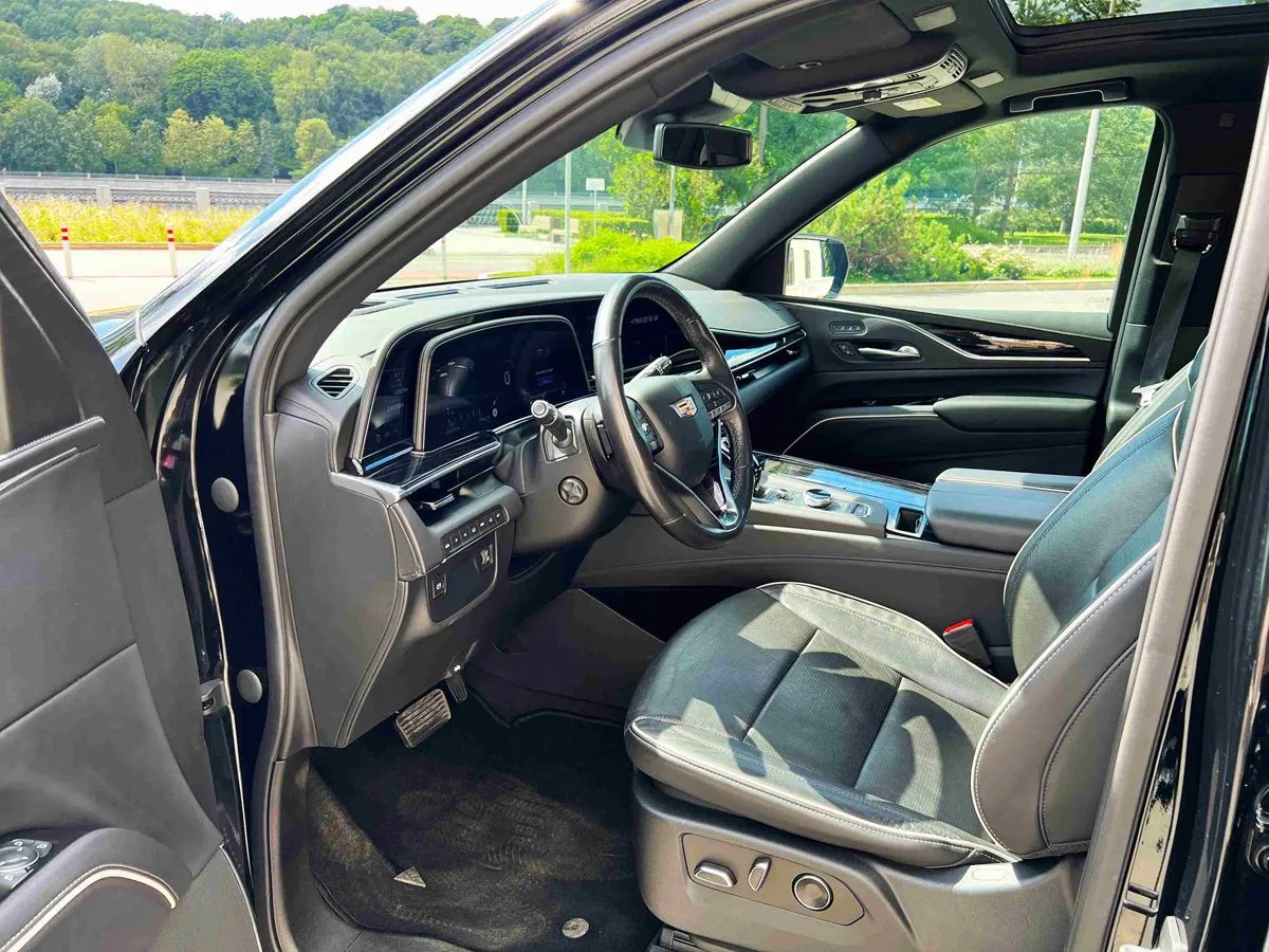 Cadillac Escalade
