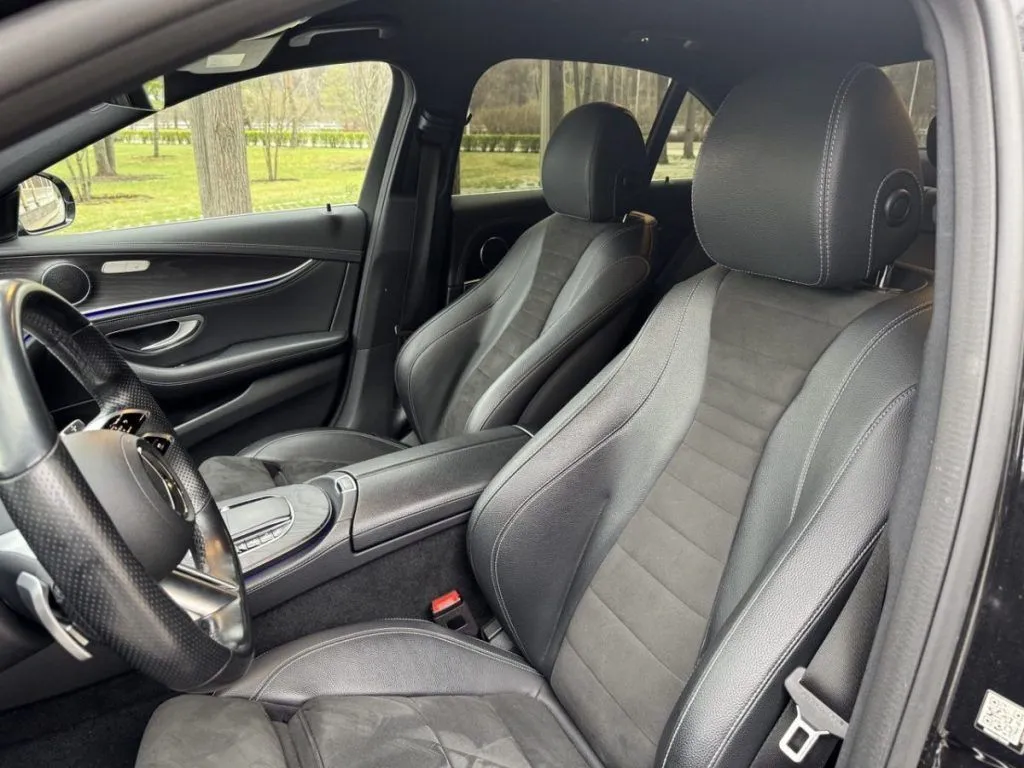 Mercedes-Benz E220d Sport