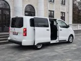 Peugeot Traveller