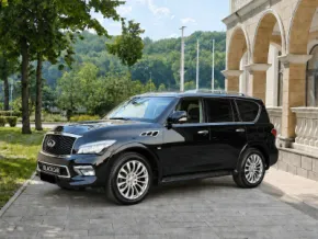 Infiniti QX80