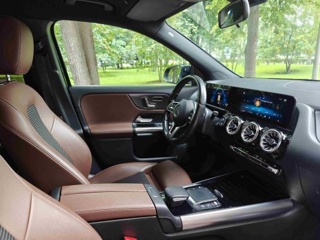 взять в аренду Mercedes GLA 200