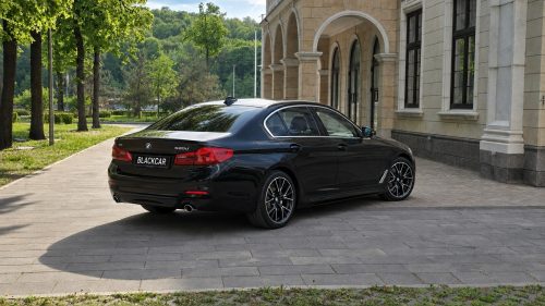 взять в аренду BMW 520d xDrive