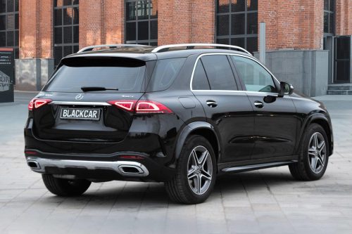 взять в аренду Mercedes GLE 300d AMG