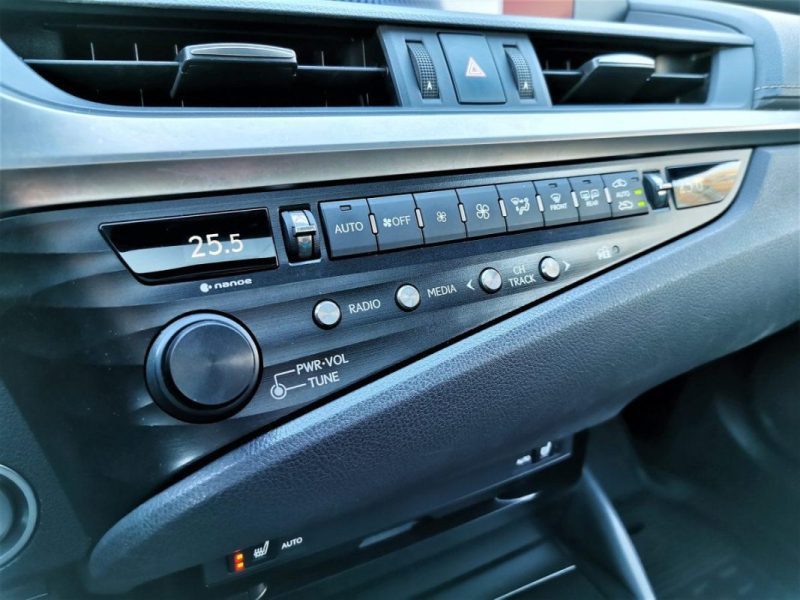 Lexus ES 250