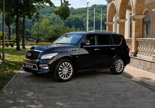 Infiniti QX80