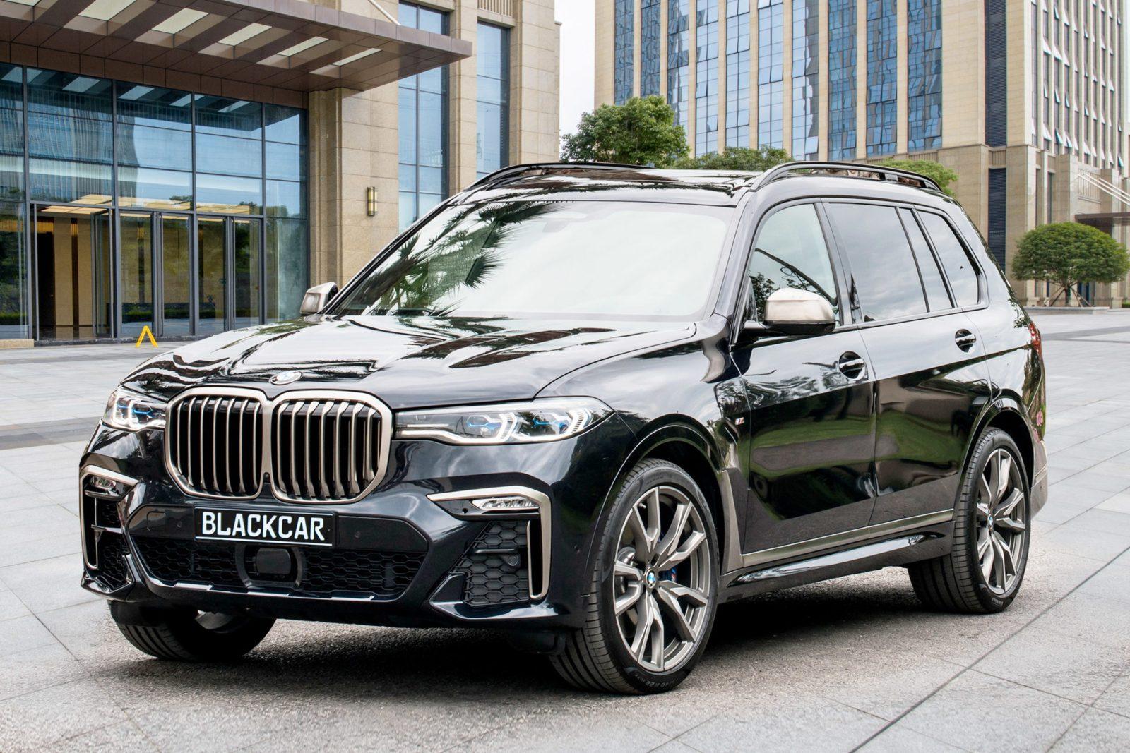 Аренда BMW X7 xDrive М Sport черный в Москве, взять в прокат без водителя,  цена – BlackCar