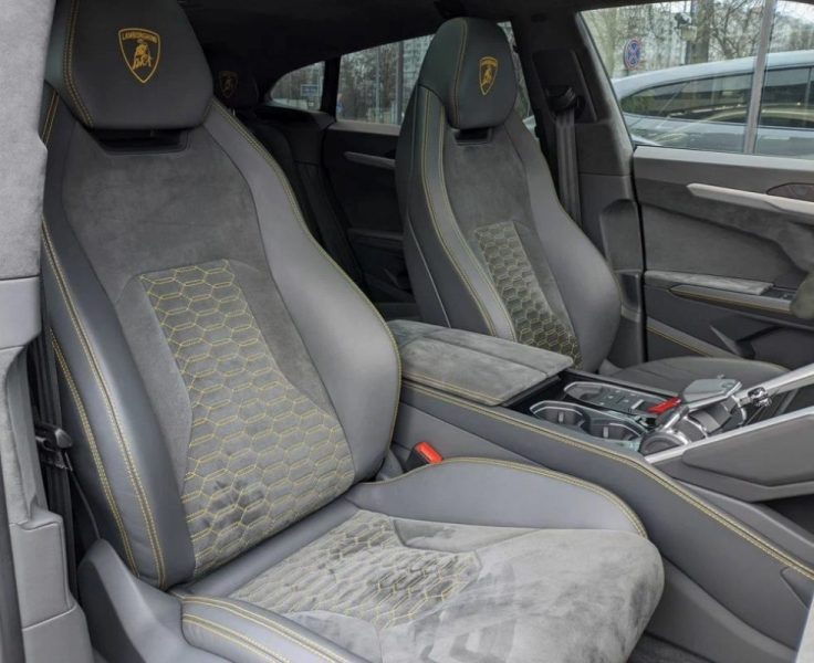 Lamborghini Urus 2021