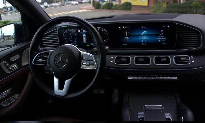 Mercedes GLS600 Maybach