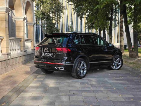взять в аренду Volkswagen Tiguan R-Line