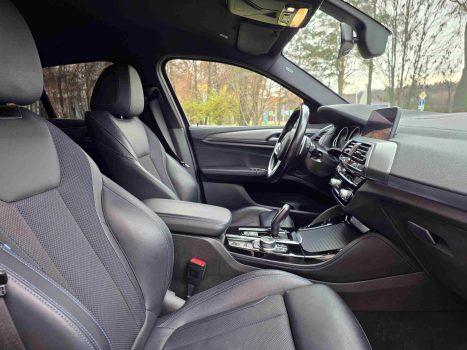 взять в аренду BMW X4 xDrive M Sport