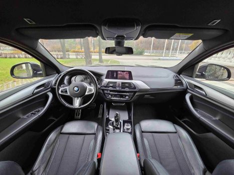 взять в аренду BMW X4 xDrive M Sport