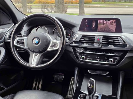 взять в аренду BMW X4 xDrive M Sport