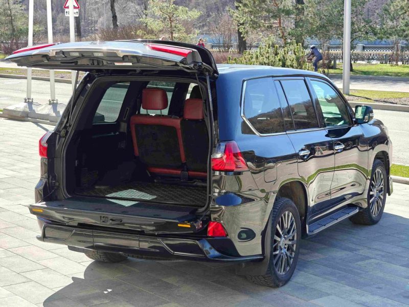 Lexus LX 450d