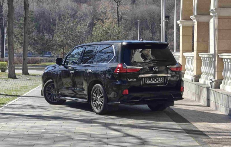 Lexus LX 450d