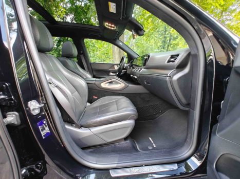 взять в аренду Mercedes GLS 400d AMG