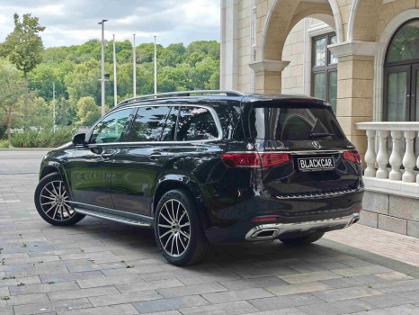 взять в аренду Mercedes GLS 400d AMG