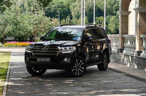 Toyota Land Cruiser 200