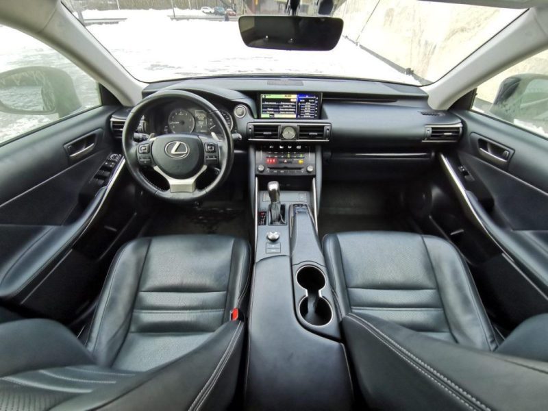 Lexus IS 300