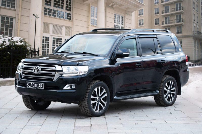 Toyota Land Cruiser 200