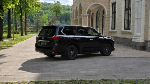 взять в аренду Lexus LX 450d