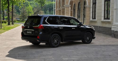 взять в аренду Lexus LX 450d