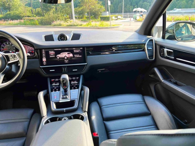 Porsche Cayenne (2021)