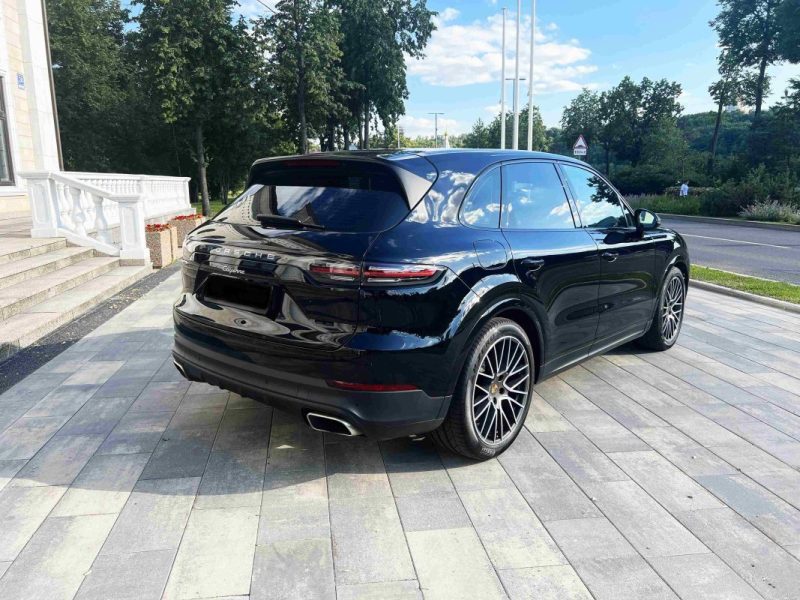 Porsche Cayenne (2021)