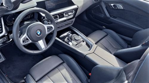 взять в аренду BMW Z4 30i