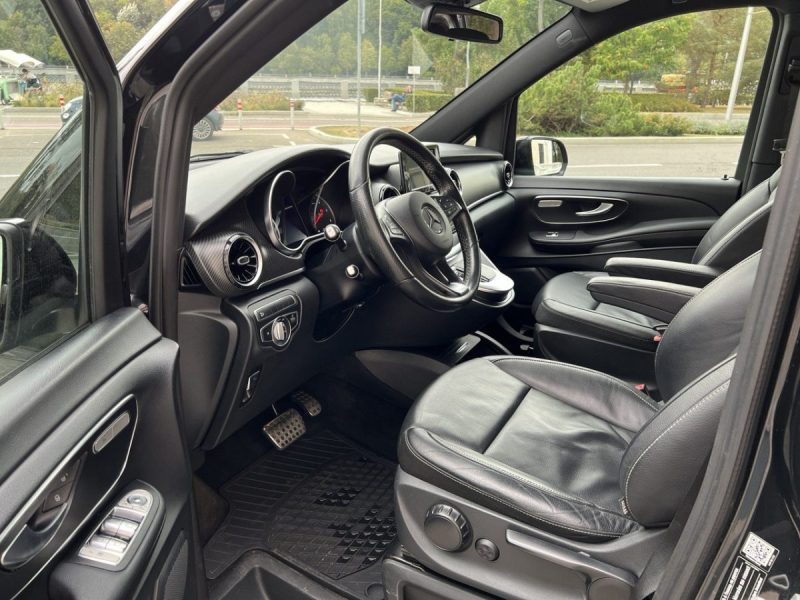 Mercedes V220D AMG