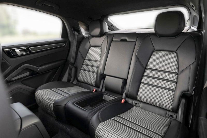 Porsche Cayenne Coupe GTS