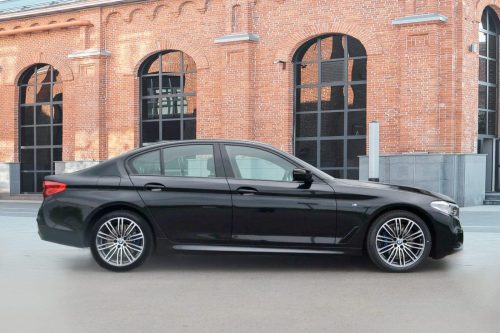 взять в аренду BMW 530 xDrive M Sport