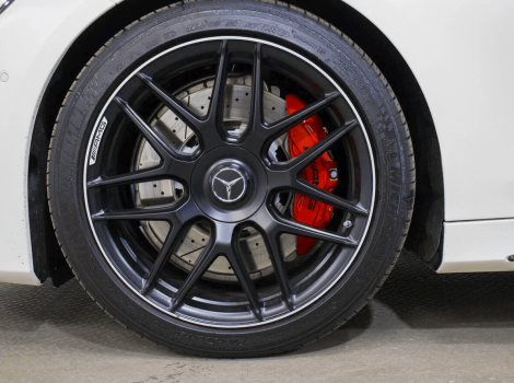 взять в аренду Mercedes S 63 AMG Coupe