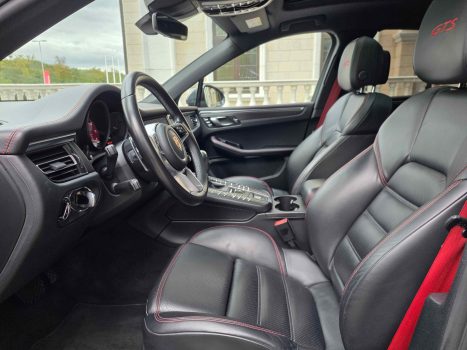 взять в аренду Porsche Macan GTS