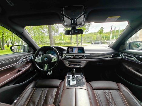 взять в аренду BMW 730d xDrive