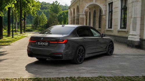 взять в аренду BMW 730d xDrive