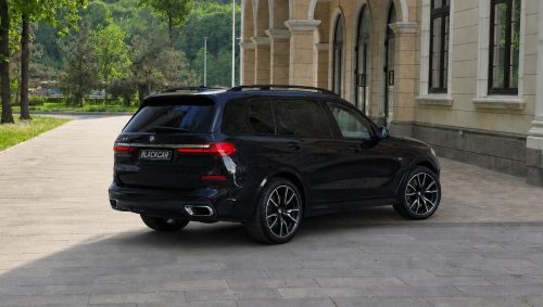 взять в аренду BMW Х7 30d xDrive М Sport PRO