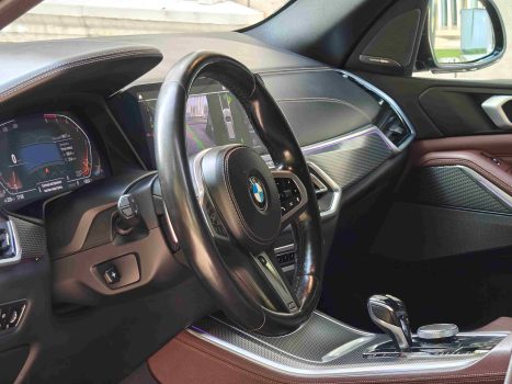 взять в аренду BMW X5 xDrive М Sport Pro