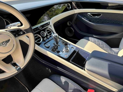взять в аренду Bentley Continental GT
