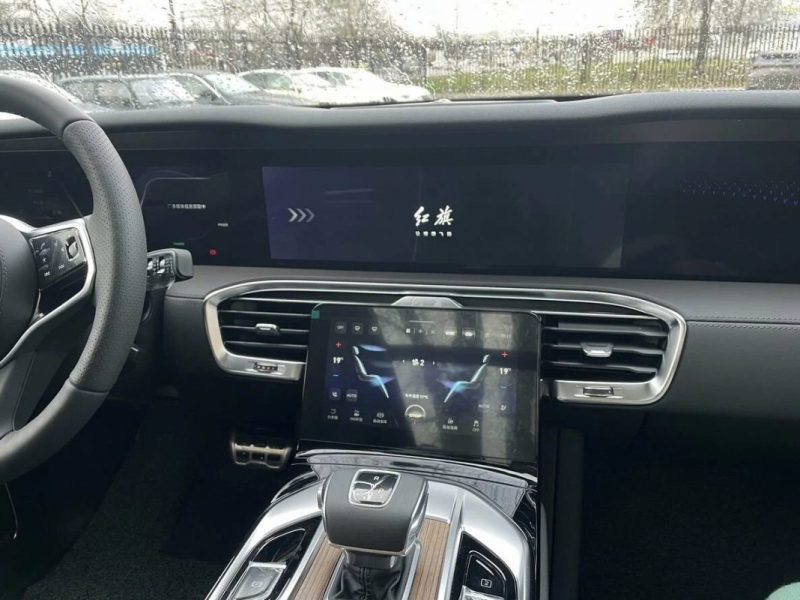 Hongqi E-HS9 120 kWh