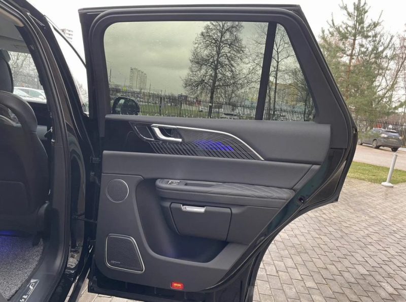 Hongqi E-HS9 120 kWh