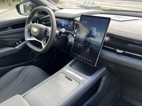 взять в аренду Geely Preface