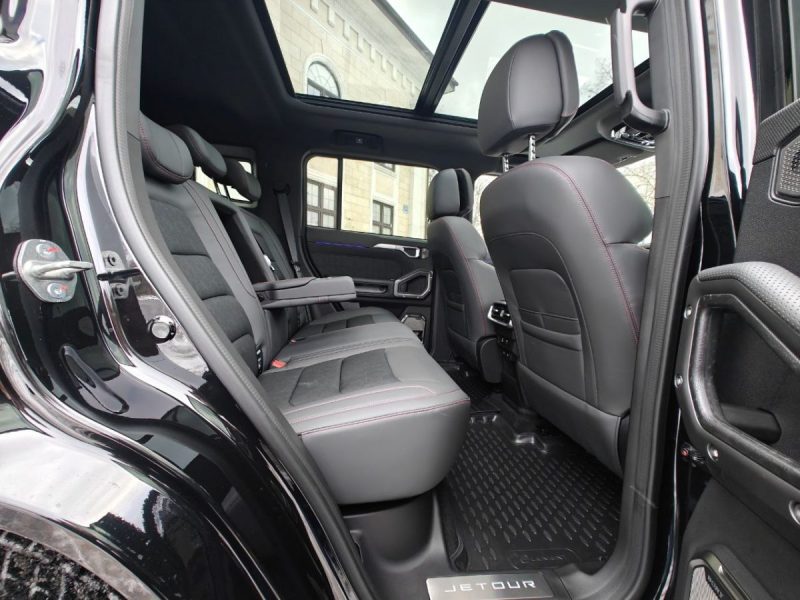 Jetour T2